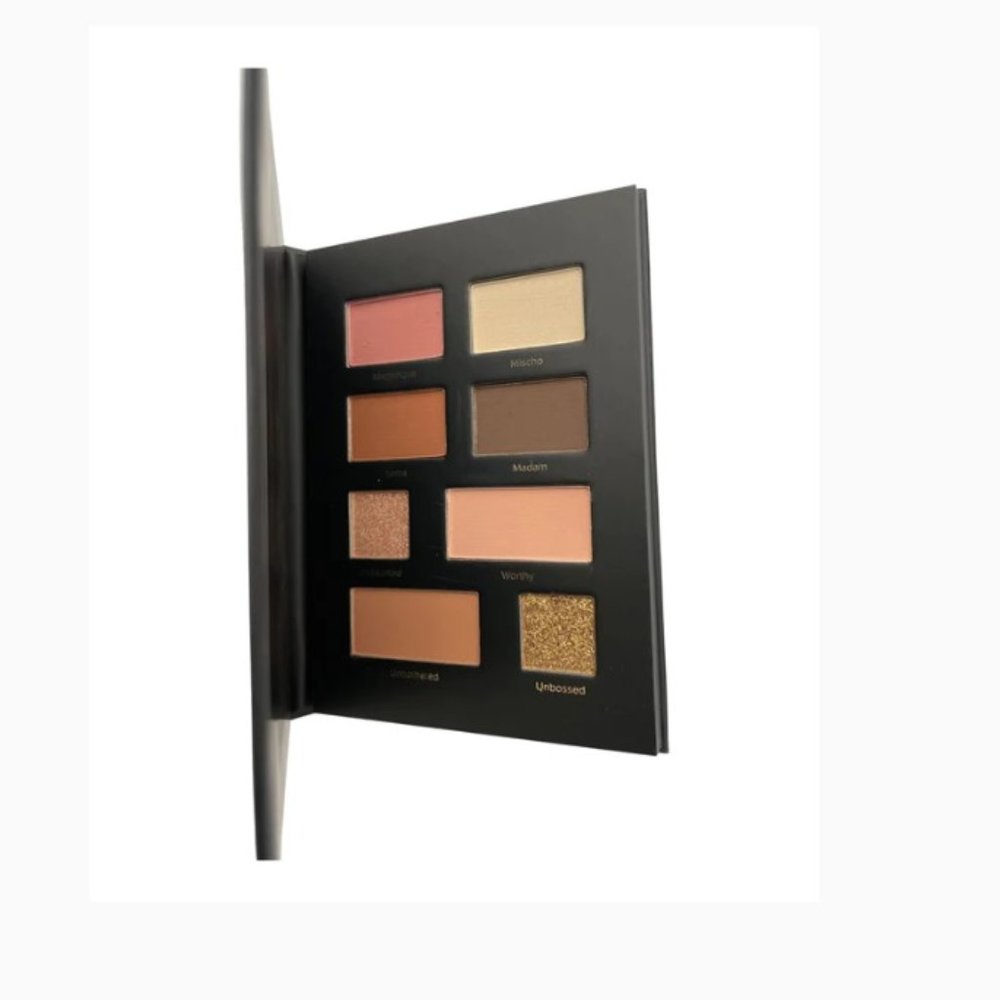 Limited Edition - Mischo Beauty Eyeshadow Palette